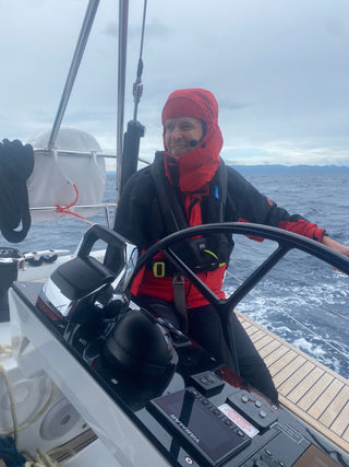 Schüler Am Segeln Bei Regen Mit Hanse 510 Tropea Bei Hochsee Skipper Training Meilentoern In Kroatien